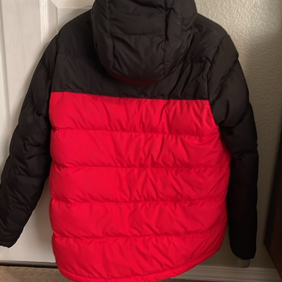 ⭐️Boys Eddie Bauer jacket - Picture 2 of 4